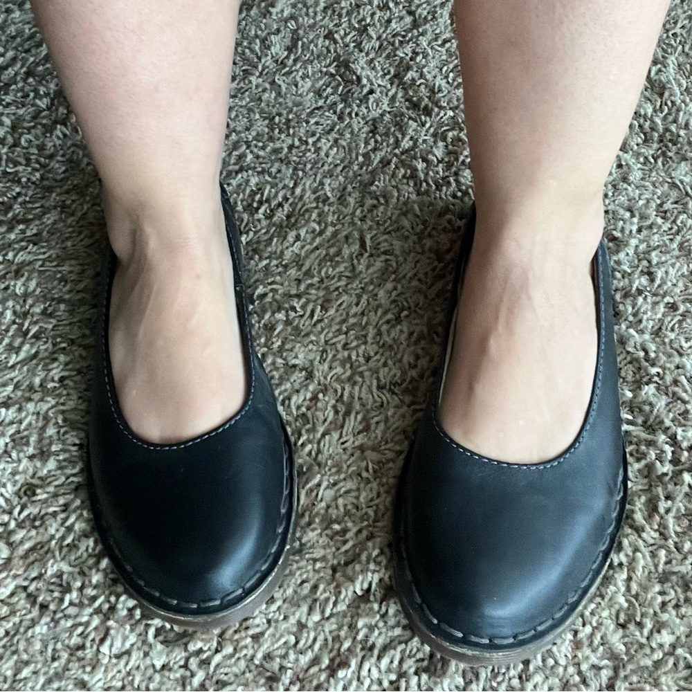 Dr Martens Christina black leather ballet flats ladies size 5
